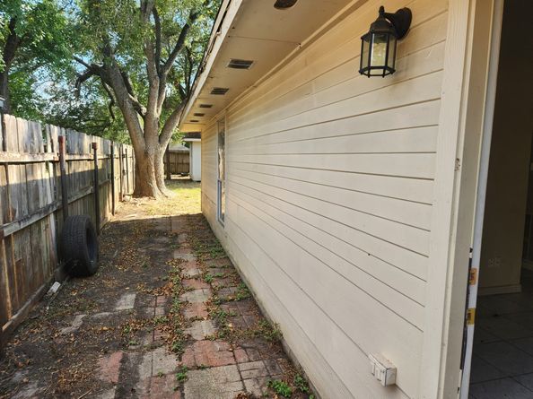 5156 Beaver Hollow Drive, Houston TX 77084