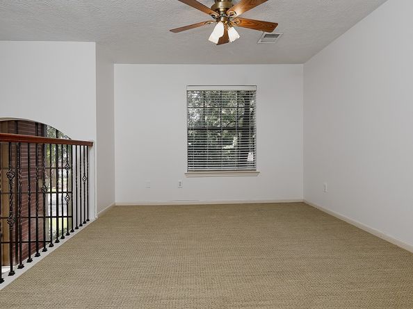 15 Amber Sky Place, The Woodlands TX 77381