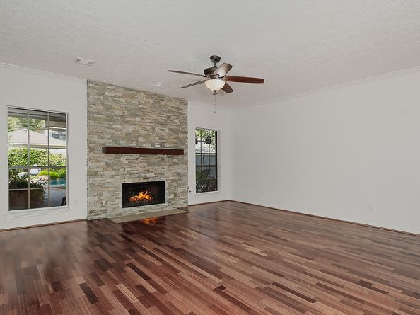 15 Amber Sky Place, The Woodlands TX 77381