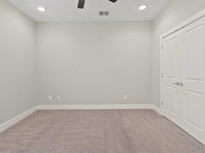5816 Gardendale Drive B, Houston TX 77092