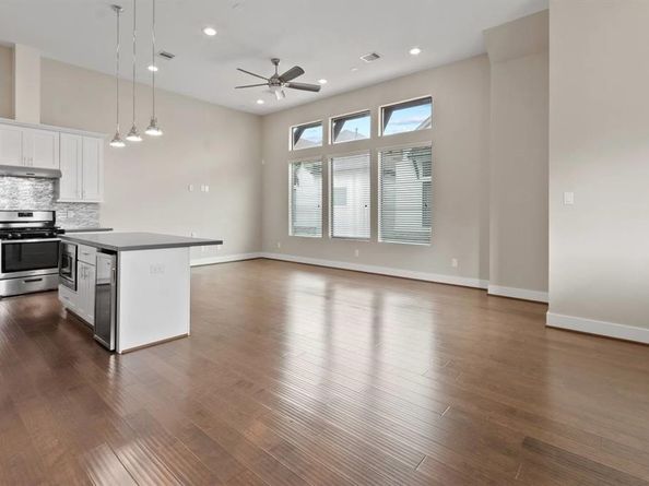 5816 Gardendale Drive B, Houston TX 77092