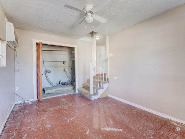 1143 Zoe Street, Houston TX 77020
