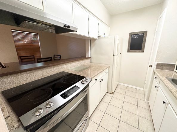 3224 Timmons Lane 154, Houston TX 77027