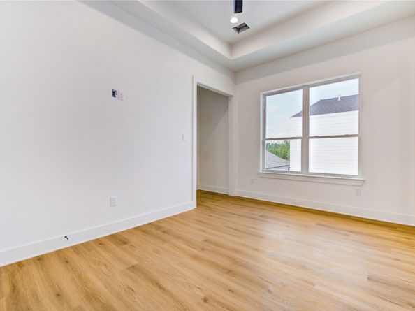 9007 Noel A and B Street, Houston TX 77033