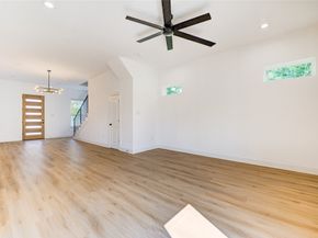 9007 Noel A and B Street, Houston TX 77033