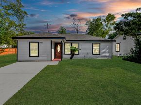 5041 Southwind Street, Houston TX 77033