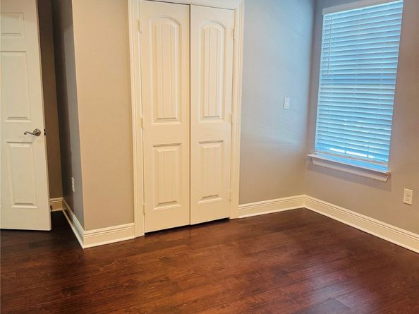 5317 Higgins Street, Houston TX 77033