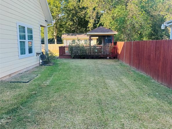 5317 Higgins Street, Houston TX 77033