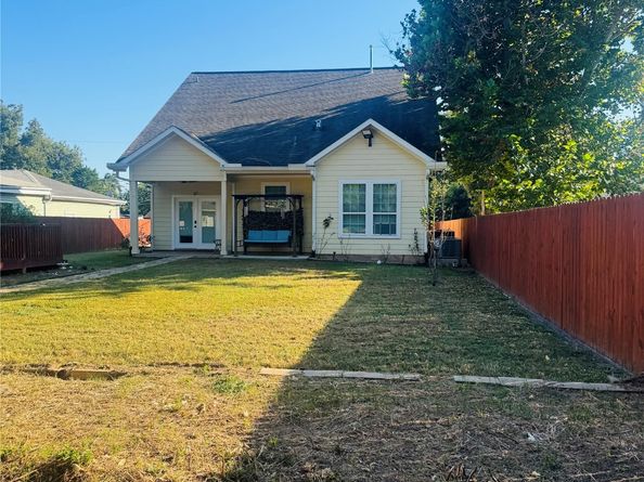 5317 Higgins Street, Houston TX 77033
