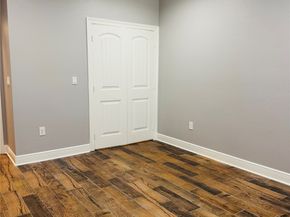 5317 Higgins Street, Houston TX 77033