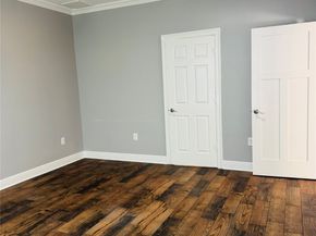 5317 Higgins Street, Houston TX 77033
