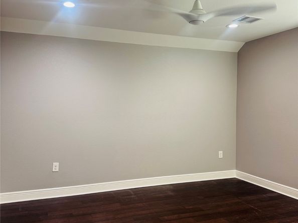 5317 Higgins Street, Houston TX 77033