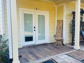 5317 Higgins Street, Houston TX 77033