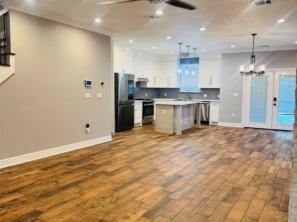 5317 Higgins Street, Houston TX 77033