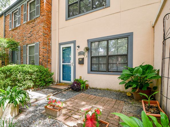 5244 Arboles Drive 6, Houston TX 77035