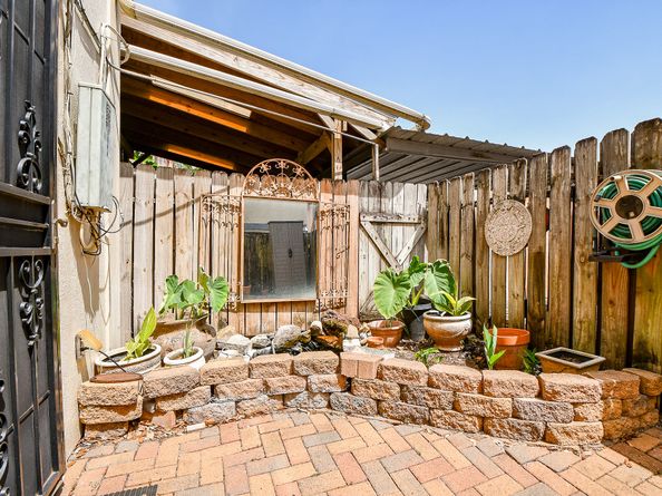 5244 Arboles Drive 6, Houston TX 77035