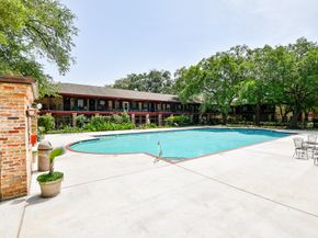 5244 Arboles Drive 6, Houston TX 77035