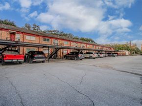 11609 Chimney Rock Road B, Houston TX 77035