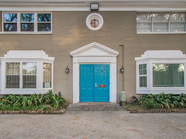 11609 Chimney Rock Road B, Houston TX 77035