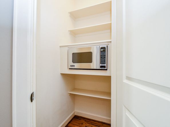 4826 Austin Street, Houston TX 77004