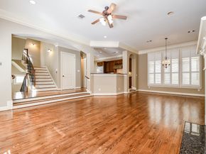 4826 Austin Street, Houston TX 77004