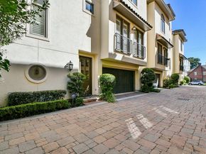 4826 Austin Street, Houston TX 77004