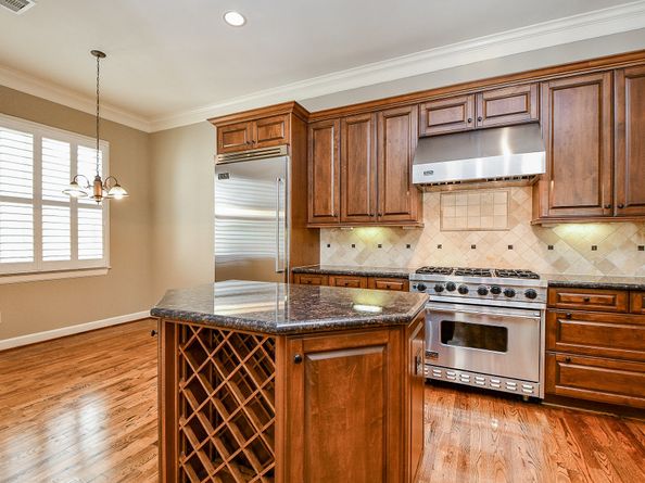 4826 Austin Street, Houston TX 77004