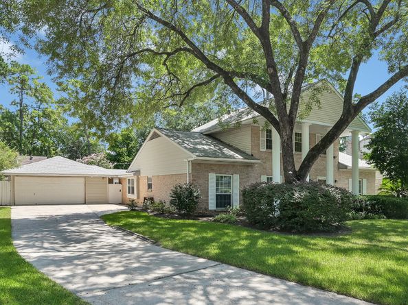 25606 Pecan Valley Circle, Spring TX 77380