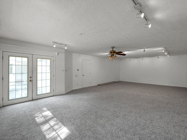 25606 Pecan Valley Circle, Spring TX 77380