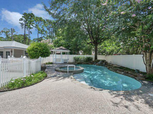 25606 Pecan Valley Circle, Spring TX 77380