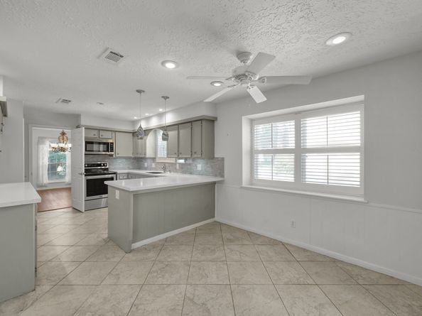 25606 Pecan Valley Circle, Spring TX 77380