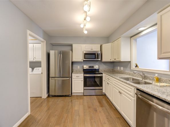 4000 Purdue Street 118, Houston TX 77005