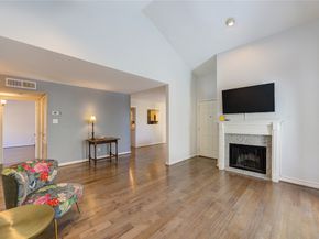 4000 Purdue Street 118, Houston TX 77005