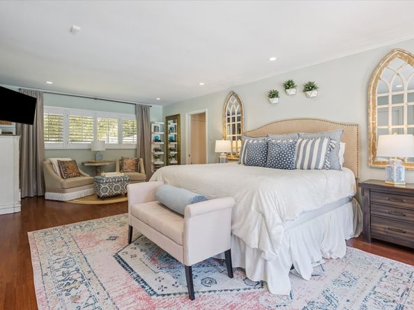 3633 Sun Valley Drive, Houston TX 77025