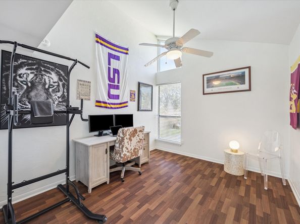 3633 Sun Valley Drive, Houston TX 77025