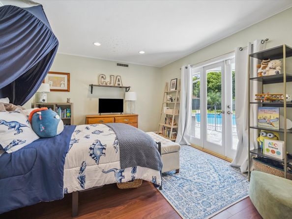 3633 Sun Valley Drive, Houston TX 77025