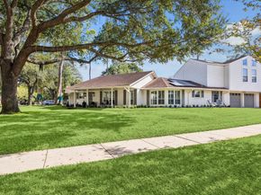 3633 Sun Valley Drive, Houston TX 77025