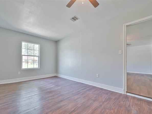 3918 Tavenor Lane, Houston TX 77047