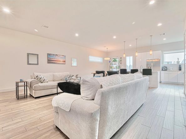 5703 Pampero Lane, Houston TX 77092