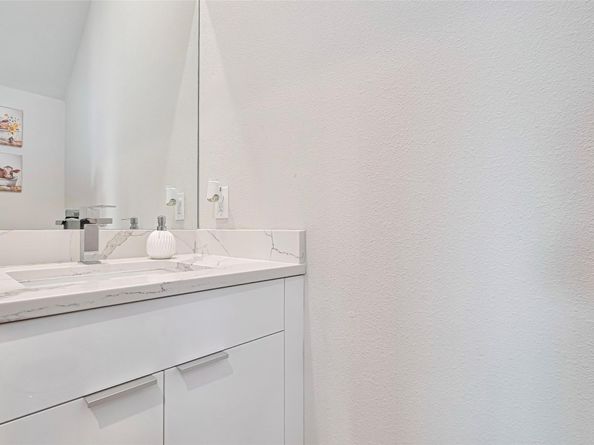 5703 Pampero Lane, Houston TX 77092