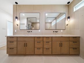 1911 E Allegro Street, Houston TX 77080