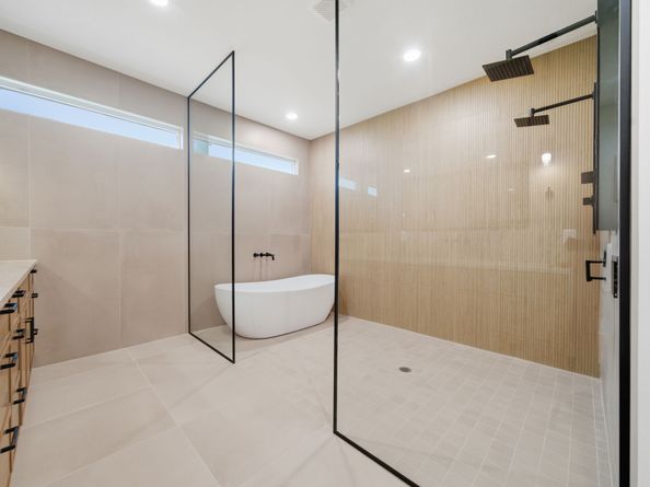 1911 E Allegro Street, Houston TX 77080