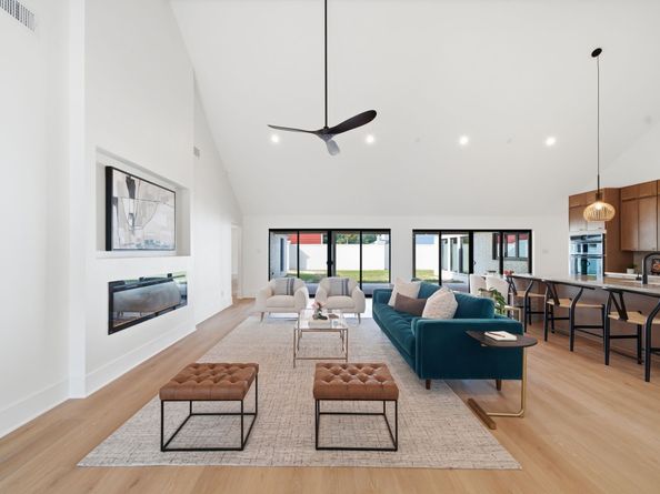 1911 E Allegro Street, Houston TX 77080