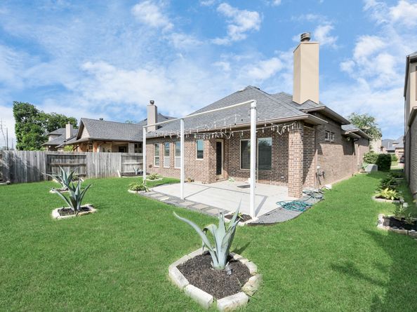 4914 Thunder Creek Lane, Sugar Land TX 77479