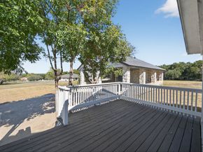 300 Fawn Lane, Georgetown TX 78628