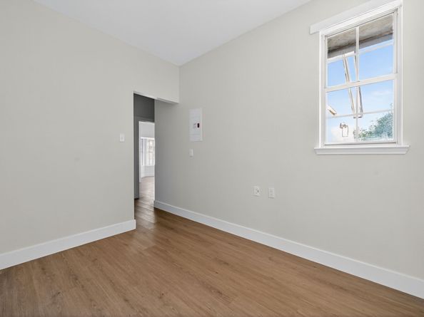 300 Fawn Lane, Georgetown TX 78628