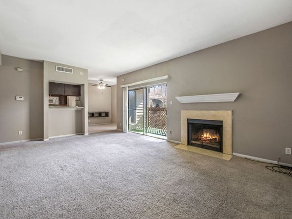 6500 Harbor Town Drive 2808, Houston TX 77036