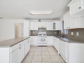 719 Midland Court, Houston TX 77060