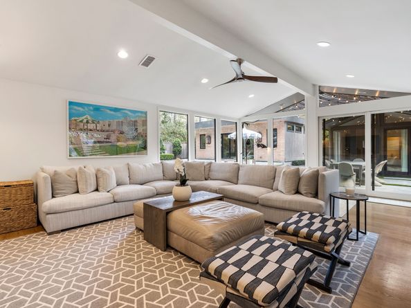 10606 Twelve Oaks Drive, Houston TX 77024