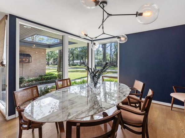 10606 Twelve Oaks Drive, Houston TX 77024